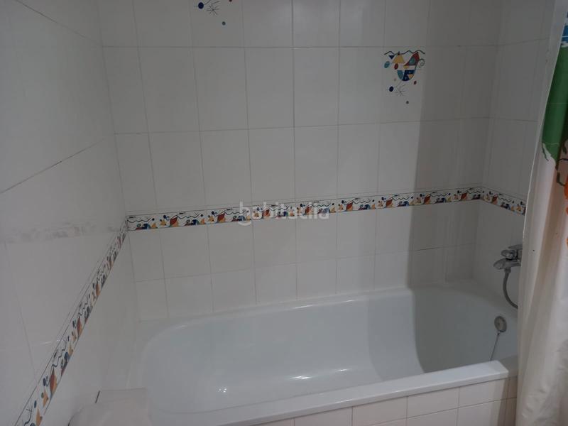 Foto 4760e62d-bf04-46fd-aeb1-4224b87fa5f2. Dachwohnung in carrer assagador de la marjal 2 in Dénia