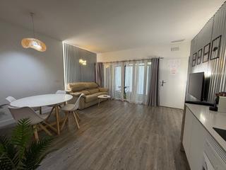 Local Comercial en Avenida Alcoi 123