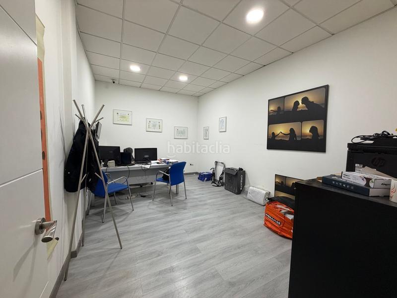 Foto 21d18f99-53f7-4741-a2e5-252140d181fb. Local comercial en avenida alcoi 123 en Campoamor Alicante