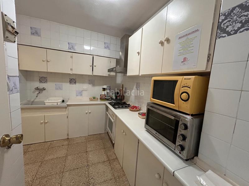 Foto aa1b3556-a3c6-4df3-948b-2d480d79e094. Alquiler piso en carrer sant bartomeu 64 piso a 3 min del mar en Campello (el)