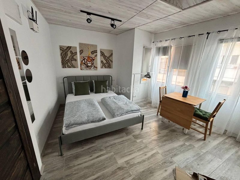 Foto d727f3f0-882b-4cd4-9124-89aac671ea7d. Edifici a calle calle san carlos 62 a Carolinas Bajas Alicante