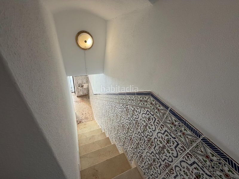 Foto b1ebbdfe-8704-4d34-8763-63eed88b3899. Edificio en calle de toledo 16 edificio en el casco antiguo en Alicante