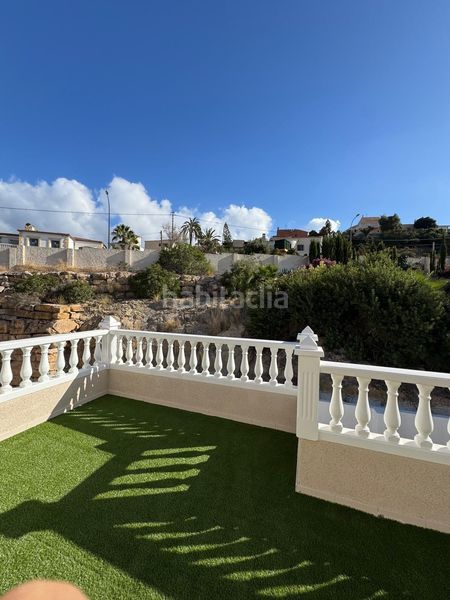Foto e0af6d64-d9a3-4917-8209-2dfb533775a6. Casa adossada amb aparcament piscina a Pueblo Acantilado-Lanuza Campello (el)