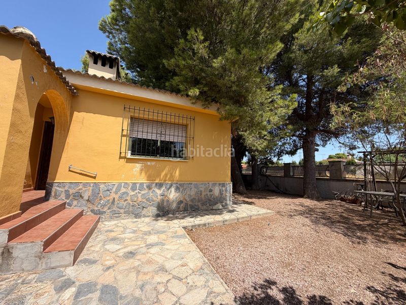 Foto e7720c24-75c1-46ba-acd5-f983b3e82923. Casa adossada a calle calle violeta 1 a La Huerta Mutxamel