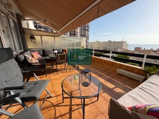 Lloguer Apartament  Corales, de los 10. Apartamento con vistas al mar y parking incluido