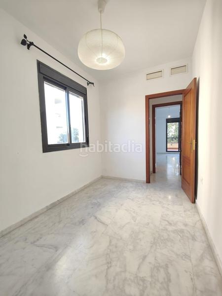 Foto 1afebc6c-8811-4891-9d66-892ee5e2a8e3. Appartamento con parcheggio piscina in Casco Antiguo Mairena del Aljarafe