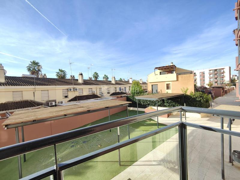 Foto 69b6e1cb-db40-448d-abf9-eeb069c61b13. Flat with parking pool in Casco Antiguo Mairena del Aljarafe