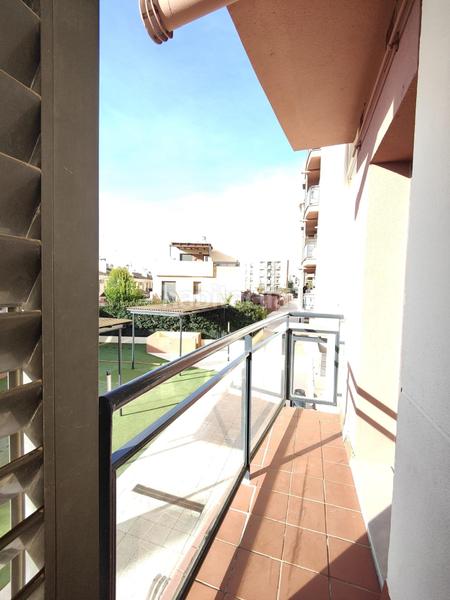 Foto bf4ee33d-13eb-45e2-aae7-8c5f13f15b57. Flat with parking pool in Casco Antiguo Mairena del Aljarafe