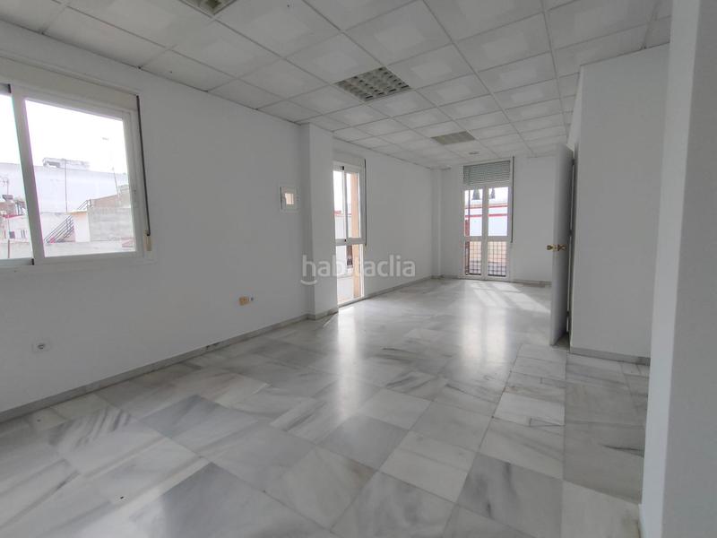 Foto 80553a14-c41a-4776-b8a8-ff3ccb7916bd. Location bureau dans Centro Tomares