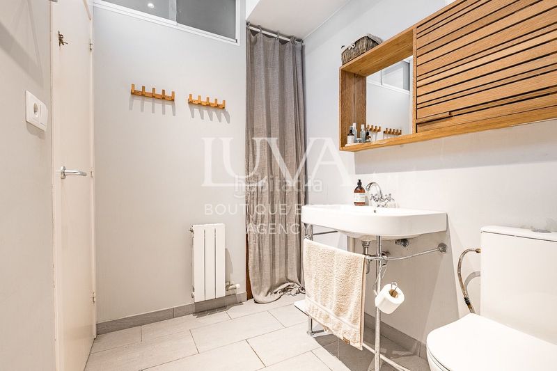 Foto 3c4c0611-bd4b-4184-9b57-9675018620d0. Apartament amb calefacció a St. Pere - Sta. Caterina - El Born Barcelona