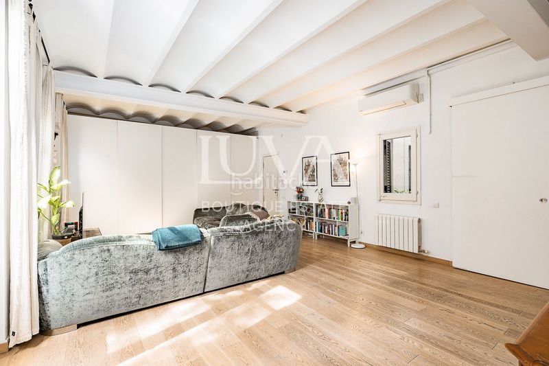 Foto fd3b2f77-b09d-4de4-ba3e-d09e9346a956. Apartament amb calefacció a St. Pere - Sta. Caterina - El Born Barcelona
