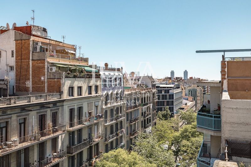 Foto f7c168fd-0caf-4bdc-a820-871331fa22b6. Àtic amb calefacció a Dreta de l´Eixample Barcelona
