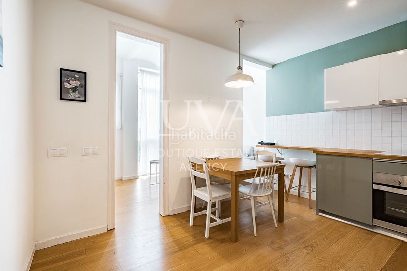 Foto d82f9159-24bc-44cc-94ac-9114e062e2de. Apartament amb calefacció a La Nova Esquerra de l´Eixample Barcelona