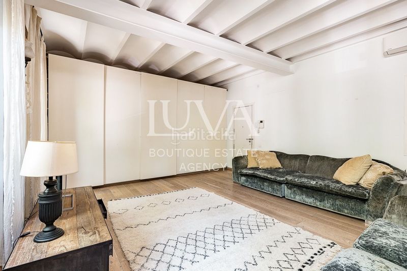Foto 3d82ae81-5052-44ef-adaa-e2abcfc7dbbb. Apartament amb calefacció a St. Pere - Sta. Caterina - El Born Barcelona