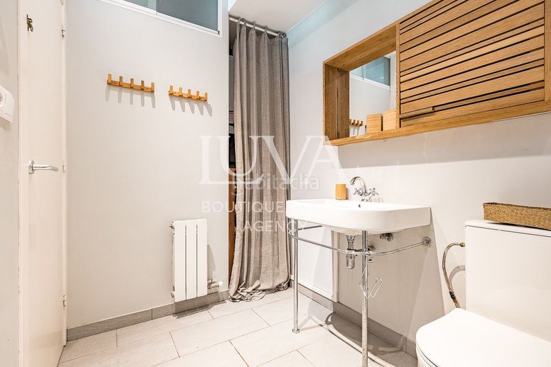 Foto a260eee4-bf62-4f5f-bf02-d8b06c88f012. Apartament amb calefacció a St. Pere - Sta. Caterina - El Born Barcelona