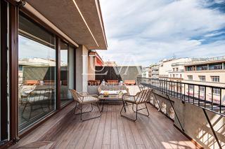 Àtic a Dreta de l´Eixample. Ático único con terraza en el eixample