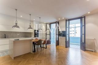 Appartamento in Dreta de l´Eixample. Preciosa vivienda reformada en eixample dret