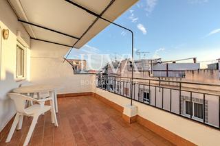 Attique à Cerdanyola Nord. Ático con terraza soleada en mataró