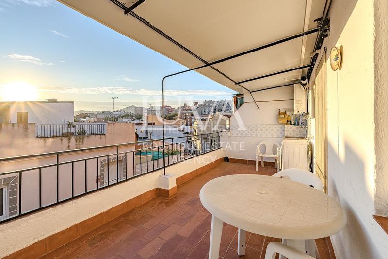 Foto eebc6ed6-3149-4489-9dd4-795bb28dd81c. Dachwohnung mit heizung in Cerdanyola Nord Mataró