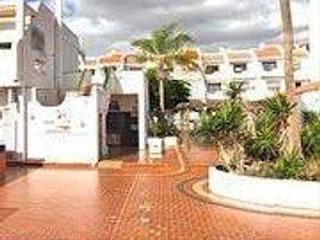 Local commercial à Costa del Silencio. Local en venta en calle olimpia, 1 cc.coral mar 30, arona