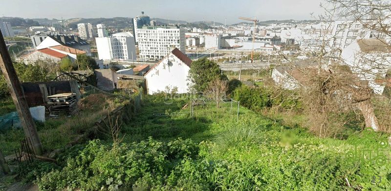 Foto 453bdfaf-daaf-4f2e-9c20-3b7193130520. Terreny residencial a Someso - Matogrande Coruña (A)