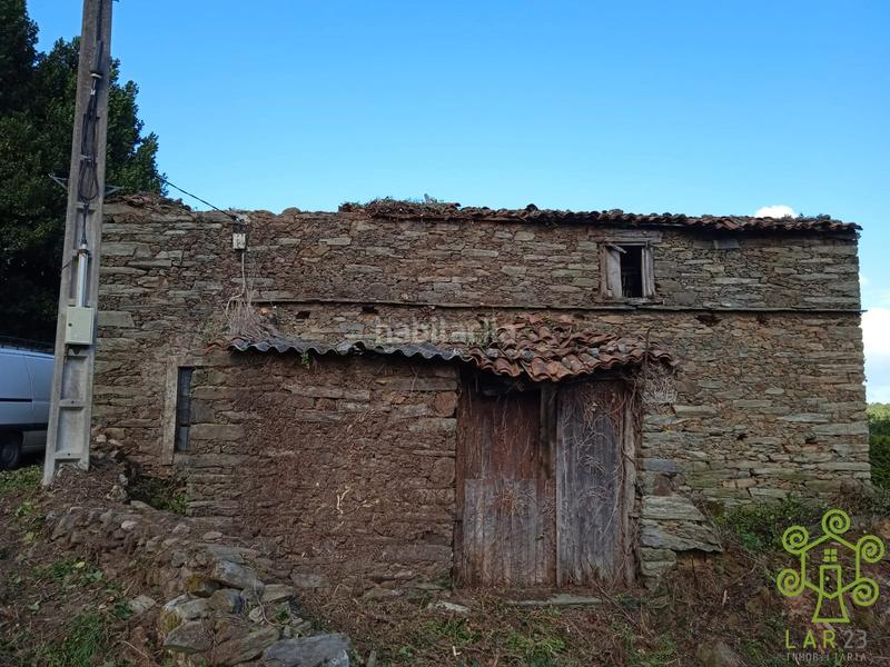 Foto dd3ac2f5-1e4f-467d-a583-b53a52697452. Casale in Abegondo