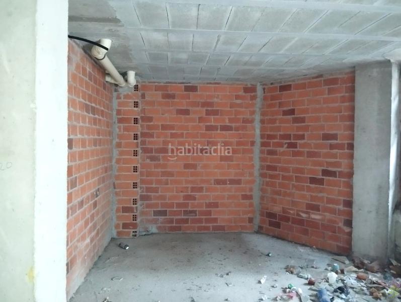 Foto 564ec1cc-da5b-4031-9f38-7e5b631db035. Lloguer local comercial a Cambre