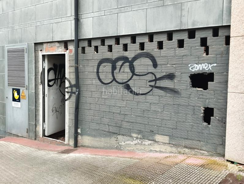 Foto cfa38c16-562a-4e59-812d-641980eabb3b. Lloguer local comercial a Cambre