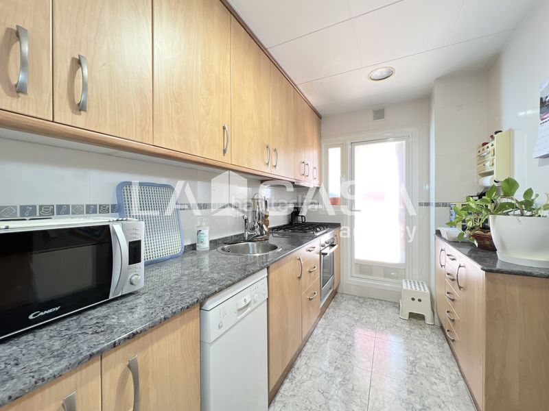 Foto c7fb657b-d7a2-43af-aea0-3ba479e7f740. Pis amb calefacció a Prosperitat Barcelona