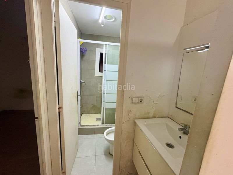 Foto 1e9cb5bd-e80b-471c-871d-af70a406b54d. Pis a Sants Barcelona