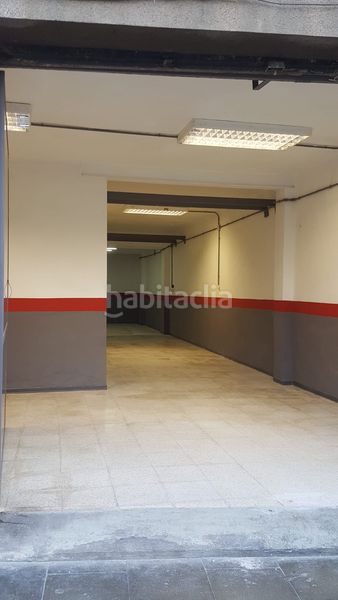 Foto b04577d3-5542-47a8-b02e-d77100f6b782. Local comercial a Hostafrancs Barcelona