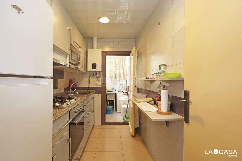 Foto 5c4a6fce-1c22-48ac-bc9f-20e2e36dbf26. Pis a Can Clota Esplugues de Llobregat