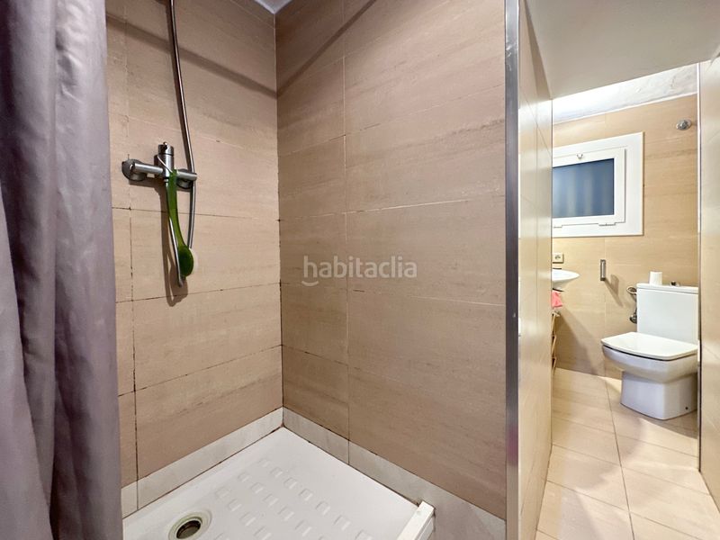 Foto ae6a0a64-b4d6-44ba-b2d6-5aab2a09c72b. Planta baixa a Baix Guinardó Barcelona