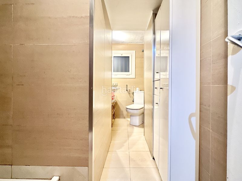 Foto d5594c1d-b891-4dfe-a5ed-7659c2f52924. Planta baixa a Baix Guinardó Barcelona