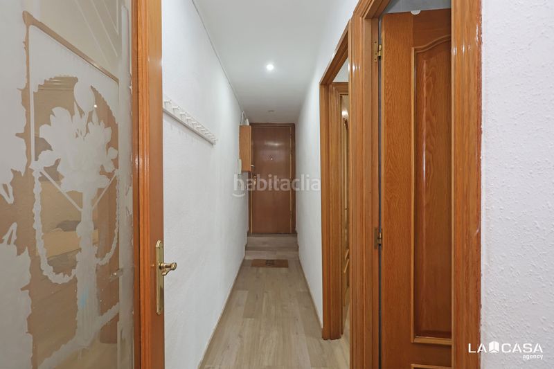 Foto 3c4ac4c3-c817-4953-aec8-b42687d0888c. Pis a Can Vidalet Esplugues de Llobregat