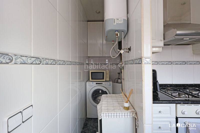 Foto 9bc76364-47a7-4cbe-b7d5-94df435cdc99. Pis a Can Vidalet Esplugues de Llobregat