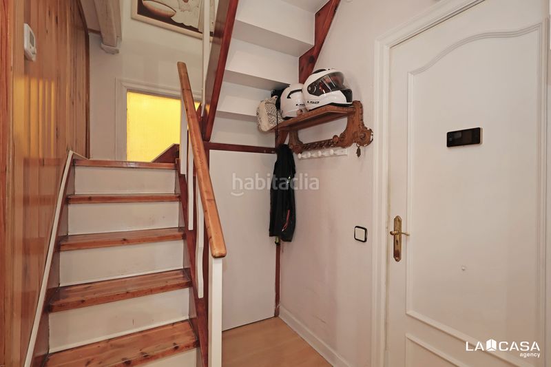 Foto 0ea4c1e5-26a2-43ff-877d-06e4a50cd159. Duplex avec chauffage dans Can Clota Esplugues de Llobregat