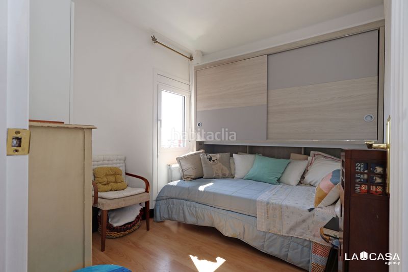 Foto 7224ed99-0aa1-4185-a486-efecdaeaf73a. Duplex avec chauffage dans Can Clota Esplugues de Llobregat