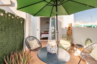 Casa  Pasaje de amores. Encantadora casa tríplex con terraza y licencia turística – pasa
