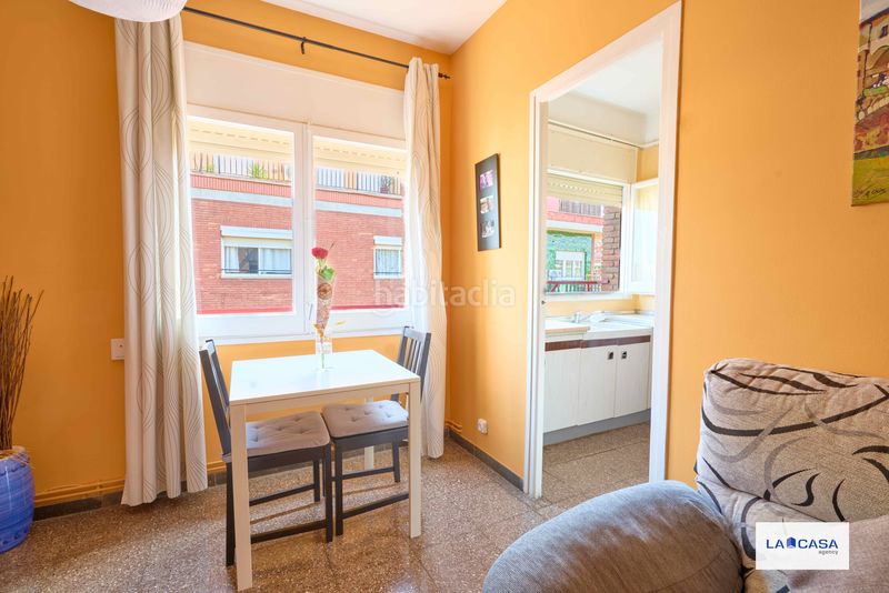 Foto 7058e999-df62-4d36-a466-de6a9c40c67d. Piso en La Bordeta Barcelona