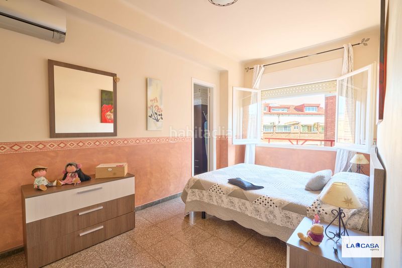 Foto c16e5788-3c15-4f20-8b6b-a428b6d2862e. Piso en La Bordeta Barcelona