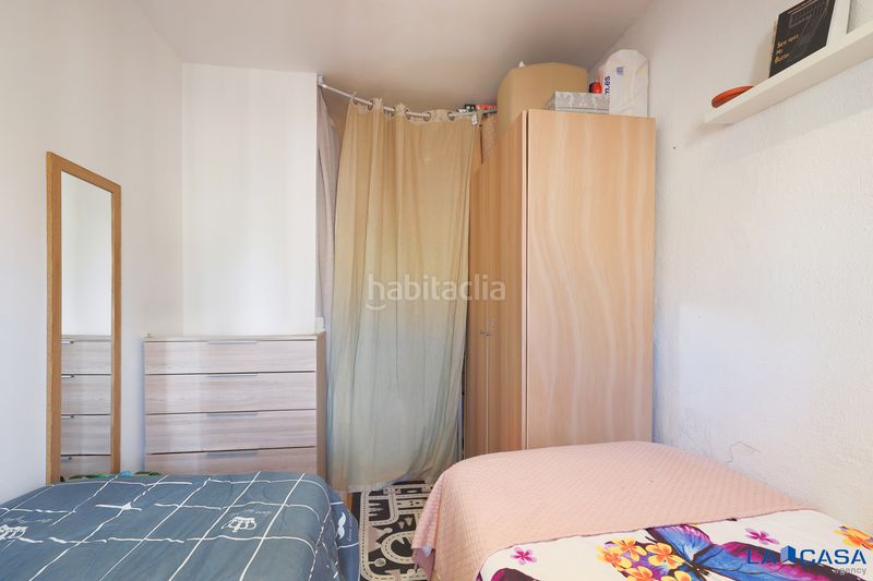 Foto d39510df-347e-4bb5-ad99-1a4c515bdbde. Pis a Sants Barcelona