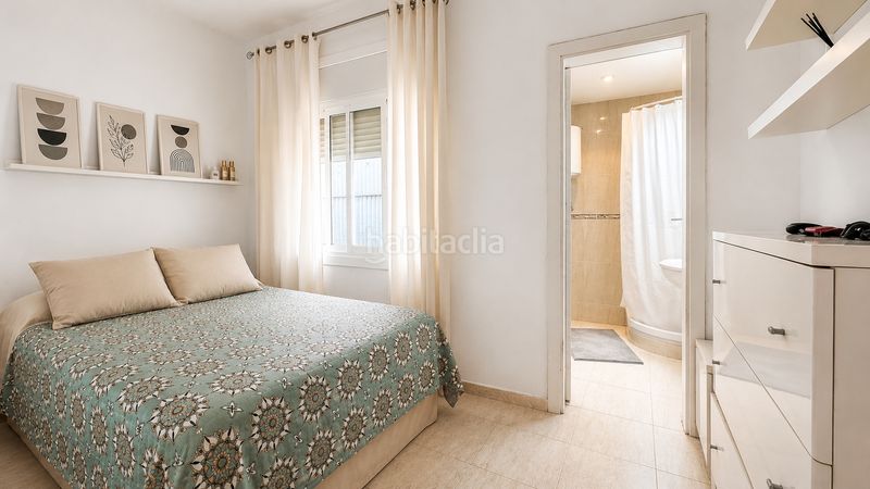 Foto ab76131f-b0f1-47b7-82be-5c0187ea4376. Pis a El Camp de l´Arpa del Clot Barcelona