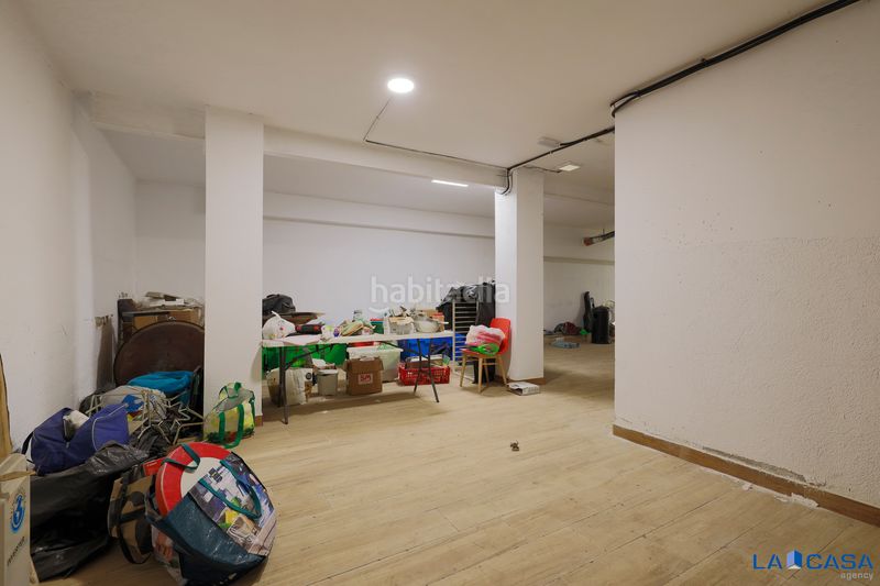 Foto 4fa15b42-f04c-4248-bd45-33c0ac4e89be. Planta baixa a Hostafrancs Barcelona