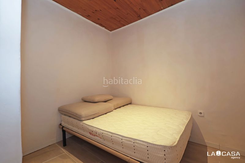 Foto baecb152-5f1e-4b1f-ad17-d2f4d654317a. Pis a Gòtic Barcelona