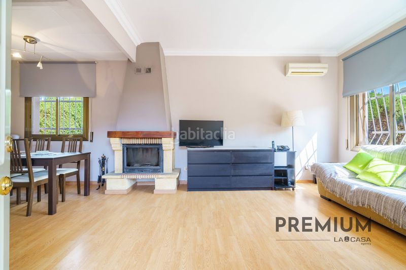 Foto 007dd93b-2847-493f-aac1-4e804612b589. Casa amb aparcament a Can Bou Castelldefels