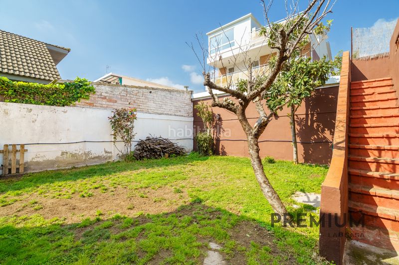 Foto 51bfa623-4a5a-4b4f-a28e-6d17c210f4ca. Casa amb aparcament a Can Bou Castelldefels