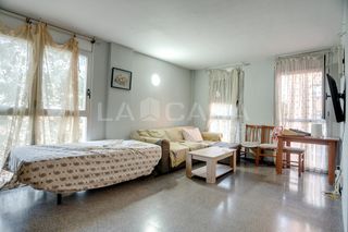 Appartamento in La Verneda - La Pau
