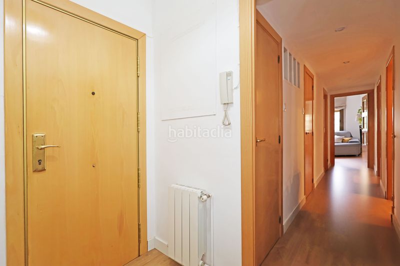Foto 46ab09b8-0831-458e-8869-de19152934c7. Piso en Sants Barcelona
