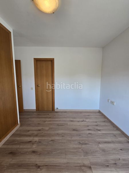 Foto cb862827-2076-4a5a-aaf6-eb2986a81e05. Pis amb calefacció a Sant Joan Baptista Sant Adrià de Besòs